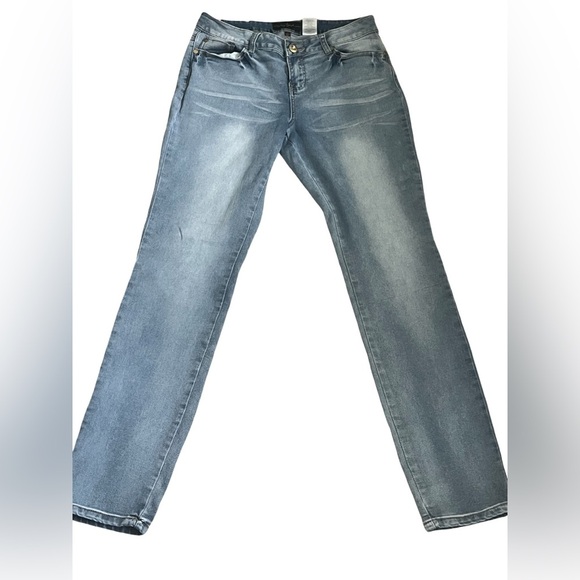 Baby Phat Women's Straight Leg Jeans - Light Blue Size 11. Good Condition. - Picture 1 of 8